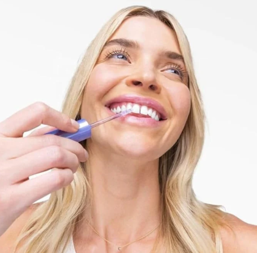 Tooth Gloss Whitening Pen – Instant Smile Brightening